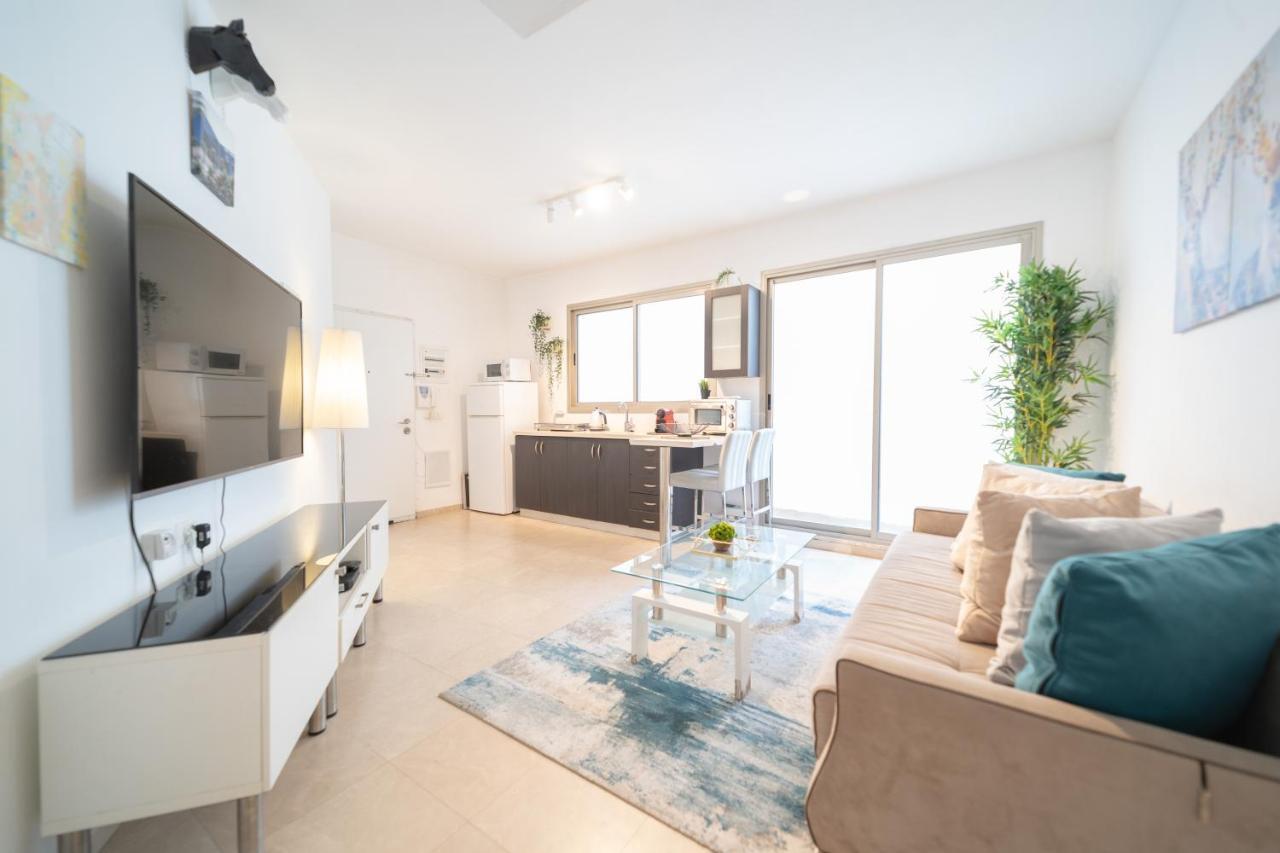 Ocean Executive Apartments - 5 Min From The Beach Tel Aviv Exterior photo